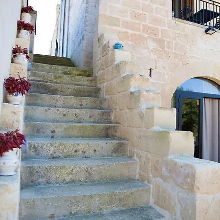 مزرعة للإقامة La Palascia Masseria Agreste *